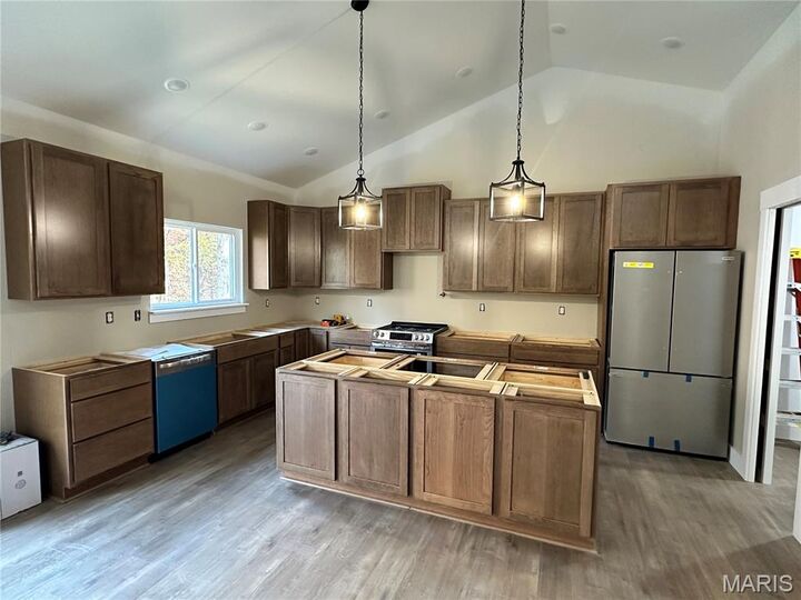 Property Photo:  5 Forest Lake Drive  MO 63390 