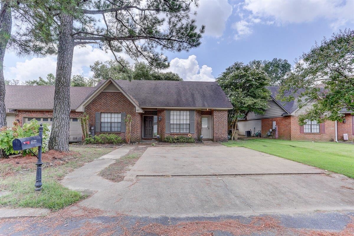 Property Photo:  6677 Millers Pond Cir  TN 38119