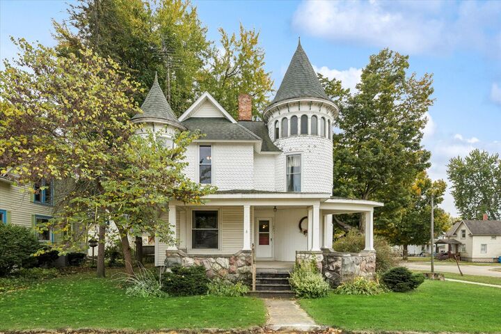 203 E Michigan Street  Reading MI 49274 photo