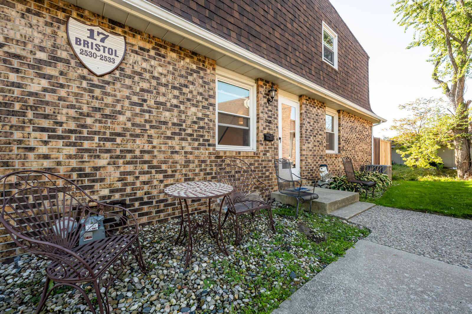 Property Photo:  2530 Bristol Terrace  MI 49085