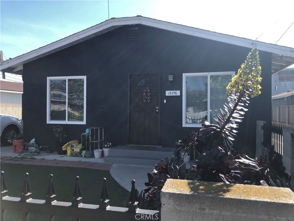 Property Photo:  15718 Larch Avenue  CA 90260