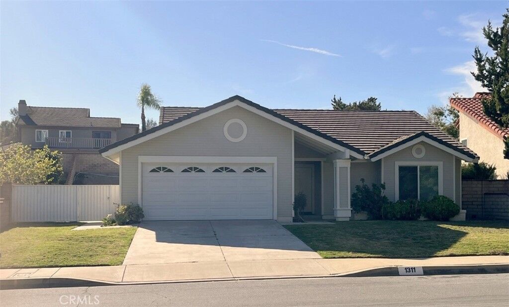 Property Photo: 1311 Longview CA 91765