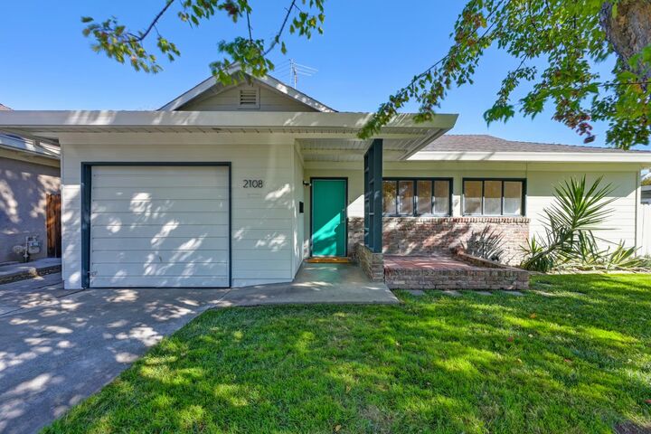 Property Photo:  2108 Tevis Road  CA 95825