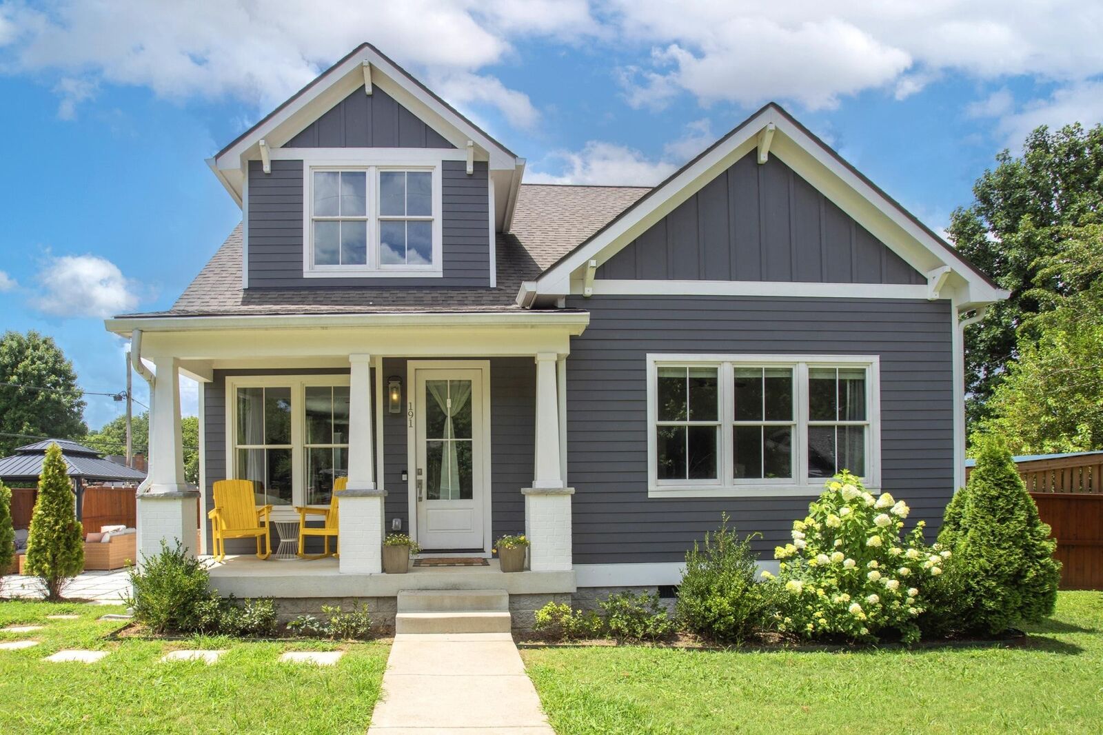 Property Photo:  191 Manchester Ave  TN 37206