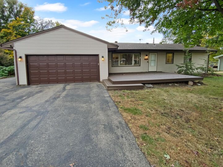 17176 Mushtown Road  Prior Lake MN 55372 photo