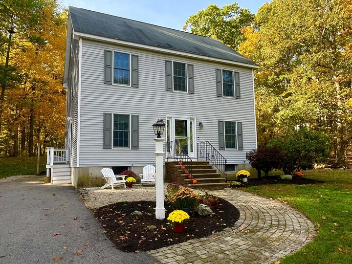 29 Charlotte Road  Ipswich MA 01938 photo