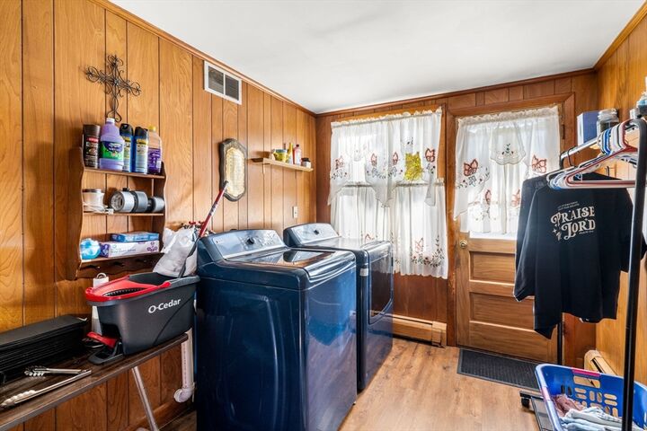 Property Photo:  33 Jefferson St  MA 01843