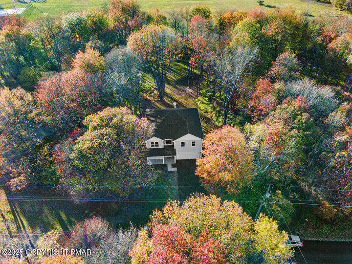 Property Photo:  21 Piute Trail  PA 18210