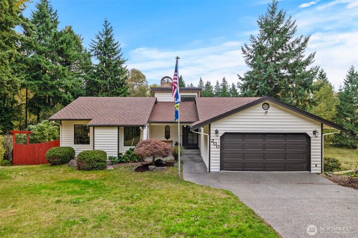 200 SW 327th Place  Federal Way WA 98023 photo