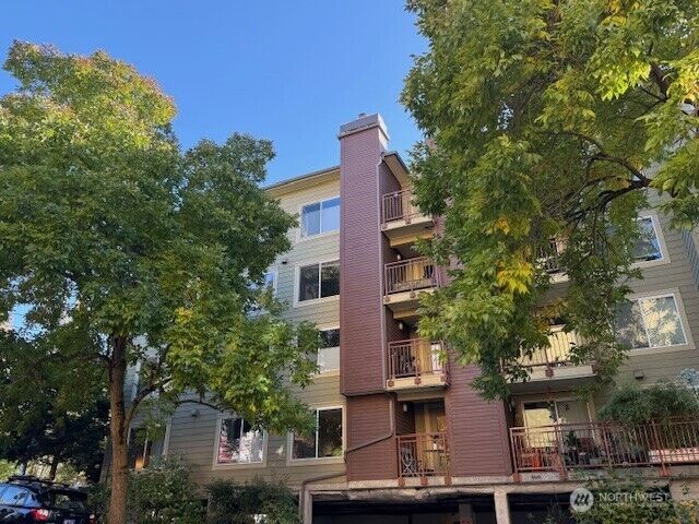 Property Photo:  8745  Greenwood Avenue N 311  WA 98103 