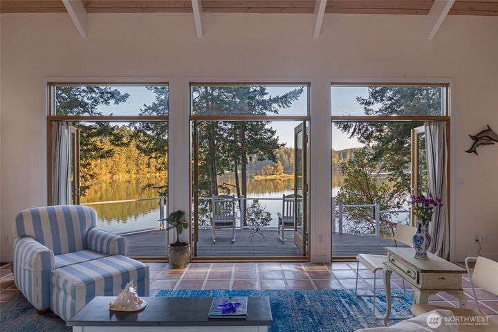 73  Dogwood Lane  Friday Harbor WA 98250 photo