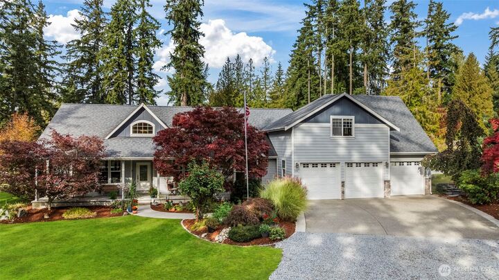 Property Photo: 805 293rd Street E WA 98580