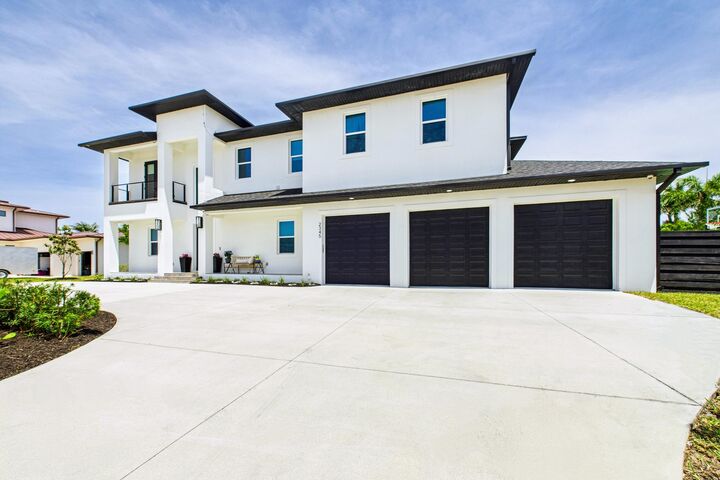 2345 N Riverside Drive  Melbourne FL 32903 photo