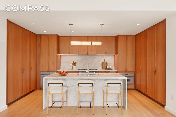 Property Photo: 323 Bergen Street 601W NY 11217