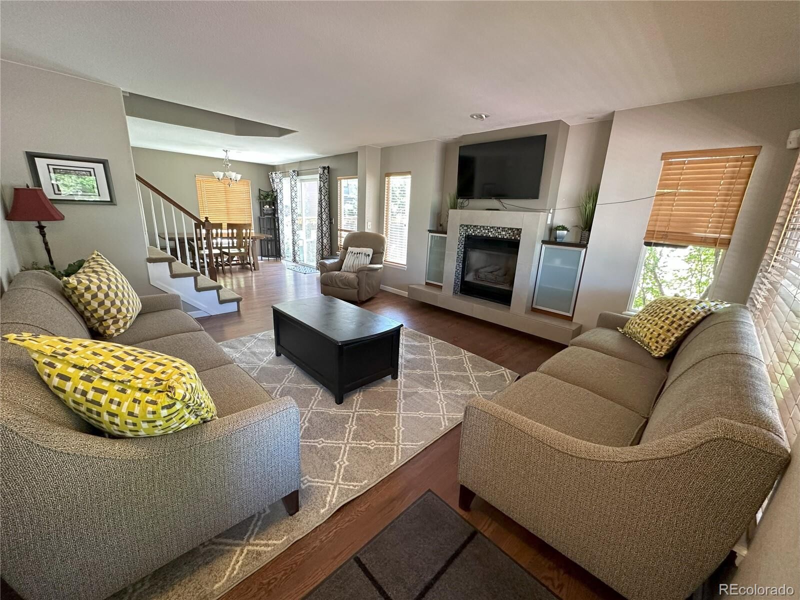 Property Photo: 1442 Braewood Avenue CO 80129