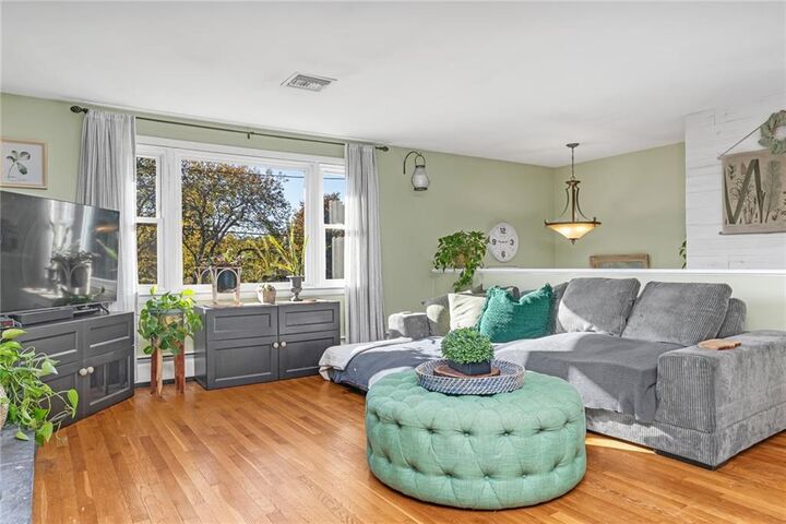 Property Photo:  10 Highland Road  RI 02874 