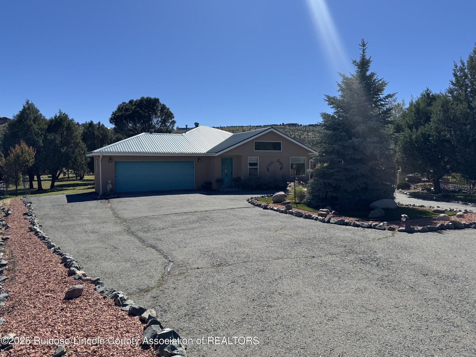Property Photo:  107 Lasso Court  NM 88312 