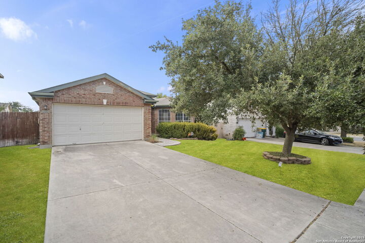 Property Photo: 9006 Granberry Pass TX 78148