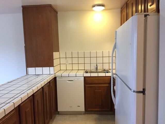 Property Photo: 1380 48th Avenue CA 94122
