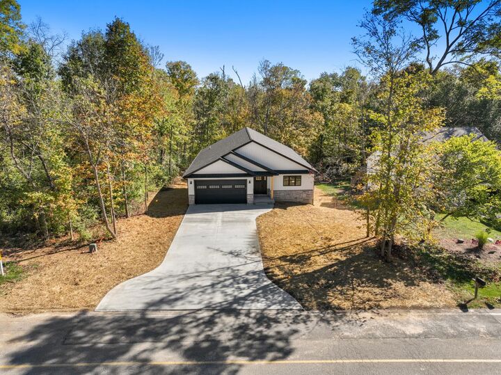 21070 Alpine Drive  Lawrenceburg IN 47025 photo