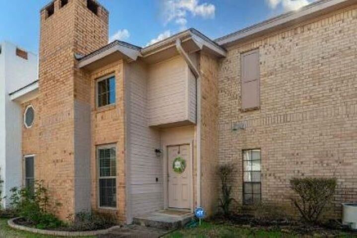 Property Photo:  1620 Wellington Place  TX 77706