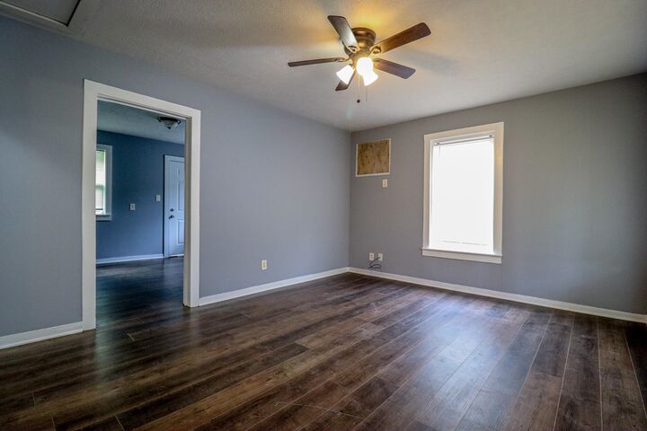 Property Photo:  3051 W Crockett  TX 77701