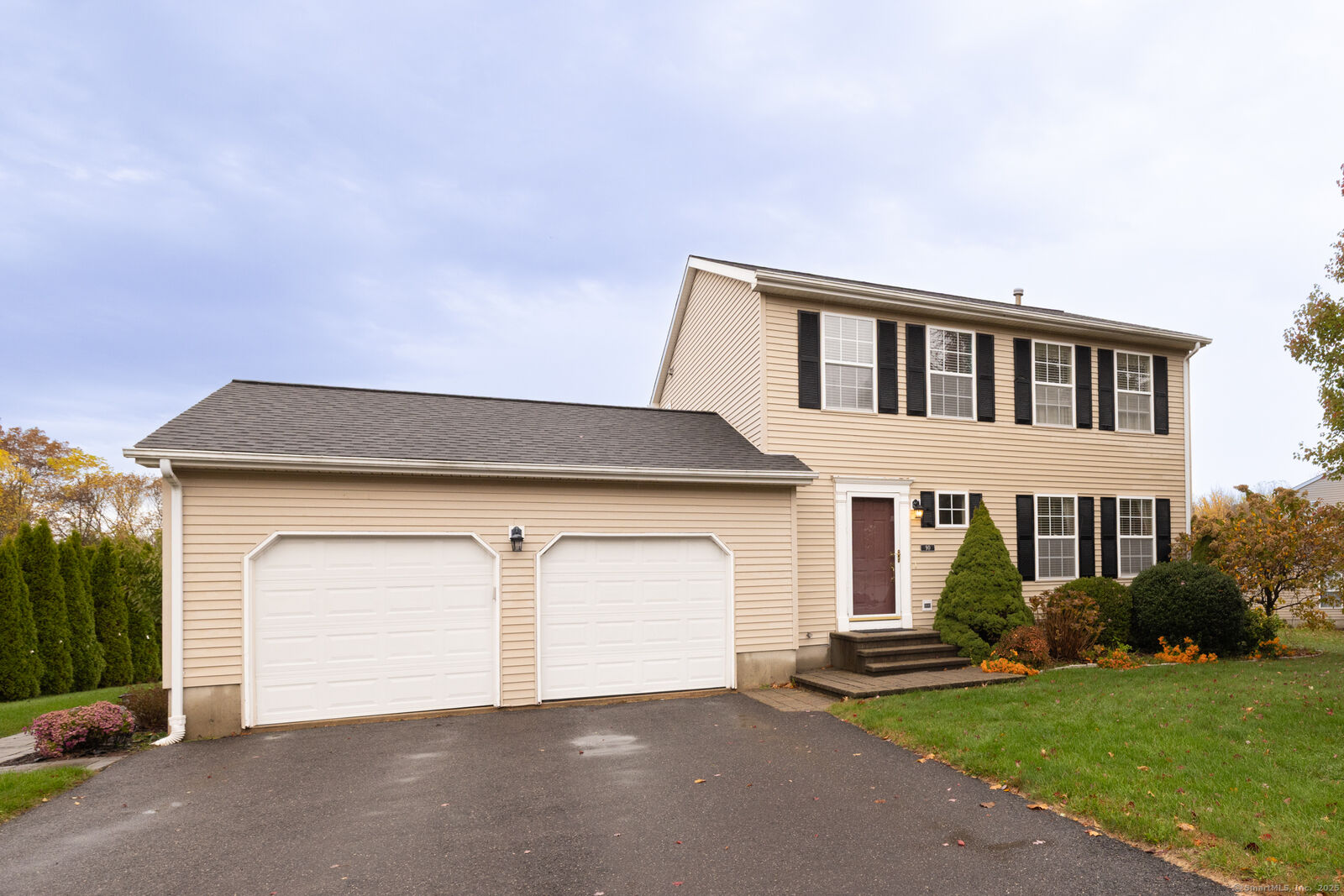 Property Photo: 90 Briarwood Lane CT 06457
