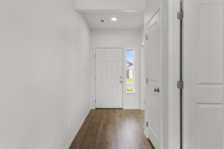 Property Photo:  18157 E Barclay Ct 6/3 Timberline  WA 99016 