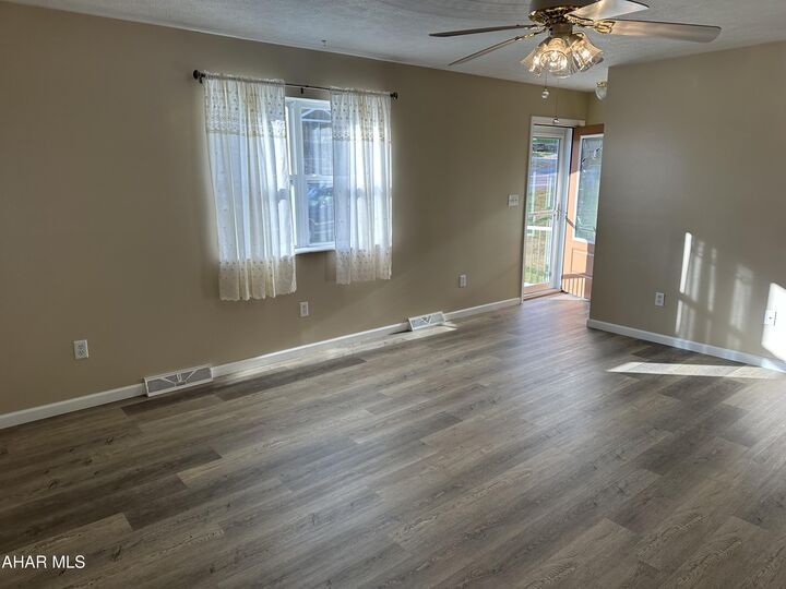 Property Photo: 1816 N 11th Avenue PA 16602