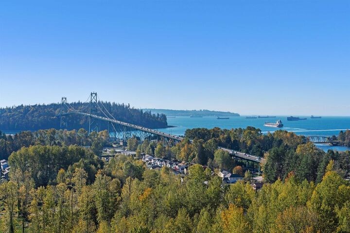 200 Klahanie Court 2208  West Vancouver BC V7P 0E4 photo