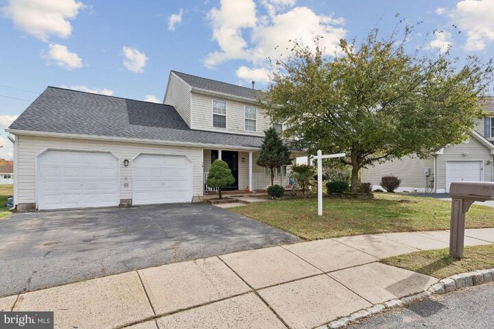 78 Kristopher Drive  Hamilton NJ 08620 photo