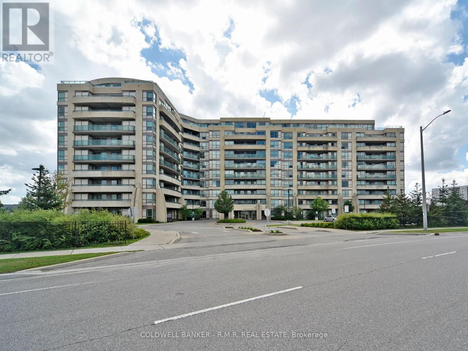 Property Photo:  75 Norman Bethune Avenue 211  ON L4B 0B6
