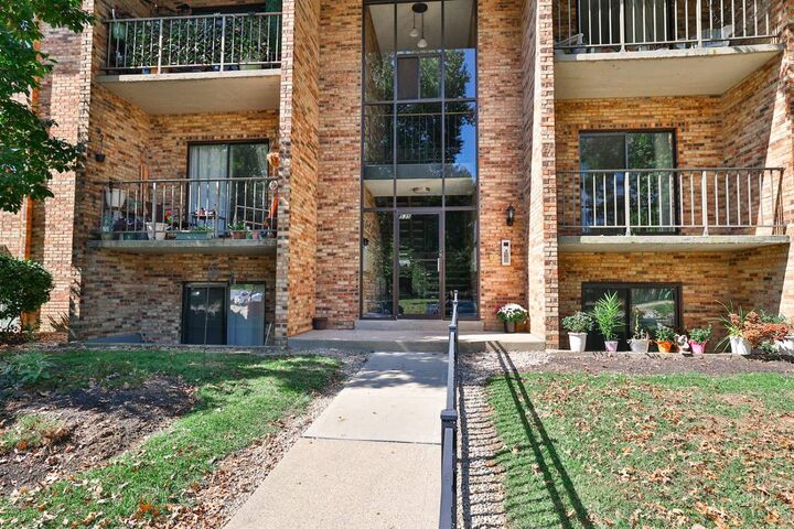 Property Photo:  535 Davis Road  OH 45255 