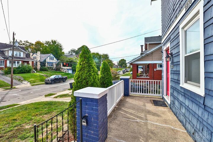Property Photo:  2218 Drex Avenue  OH 45212