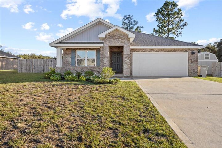 Property Photo: 5150 Gaineswood Drive FL 32583