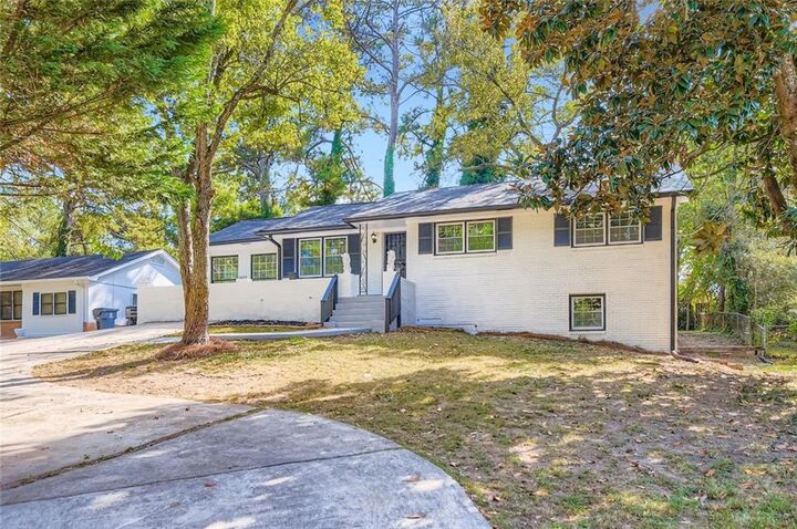 Property Photo:  1671 Lamont Avenue  GA 30288