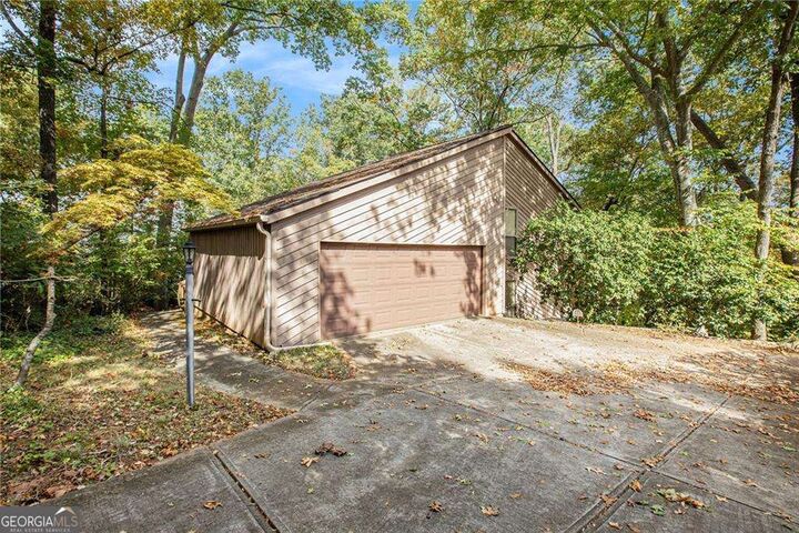 Property Photo:  175 Spring Drive  GA 30075
