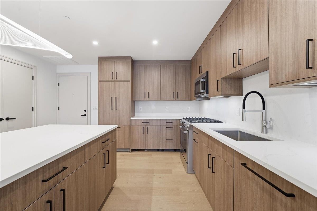 Property Photo:  921 Madison St 608  NJ 07030 