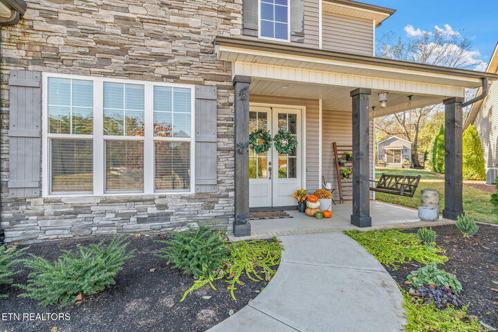 Property Photo: 8934 Highbury Way TN 37922