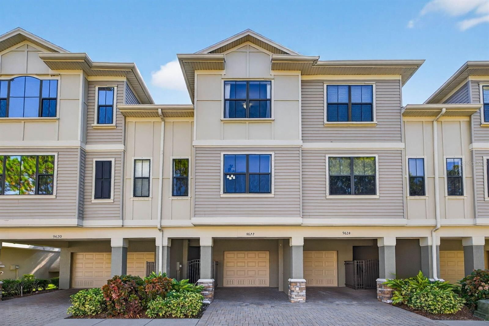 Property Photo:  9622 Bay Grove Lane  FL 33615
