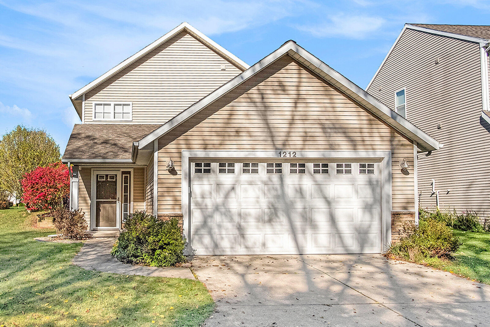 Property Photo:  1212 Highland Hill Drive SE  MI 49331