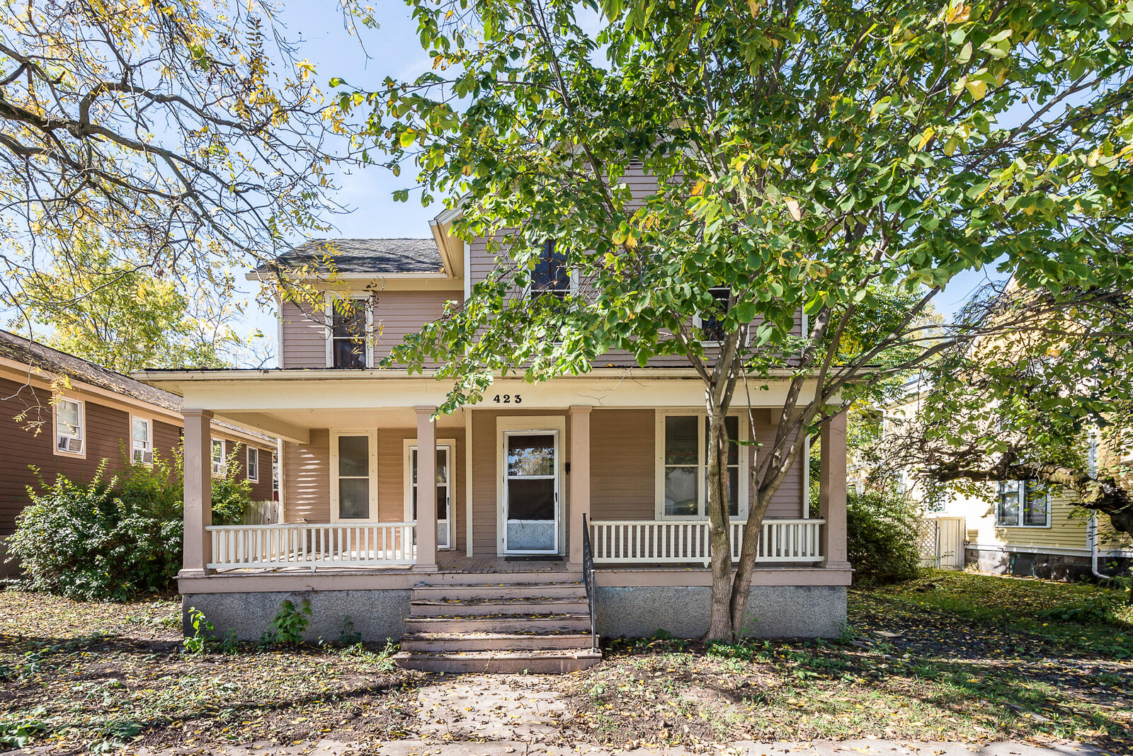 Property Photo: 423 N Hamilton Street MI 48197