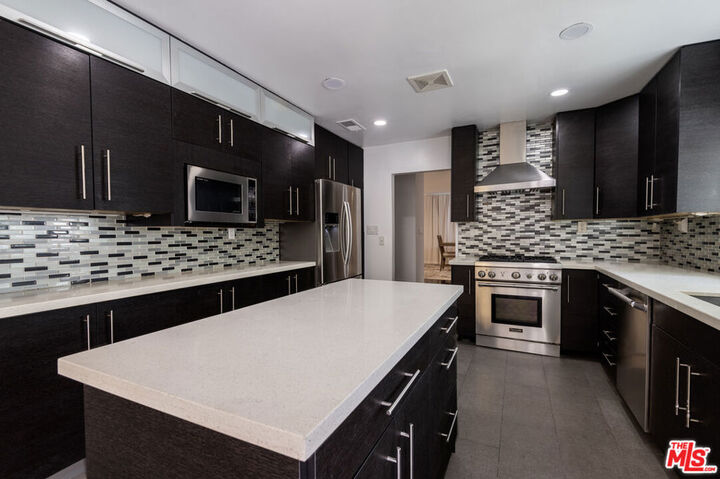 Property Photo: 6710 S Garth Avenue CA 90056