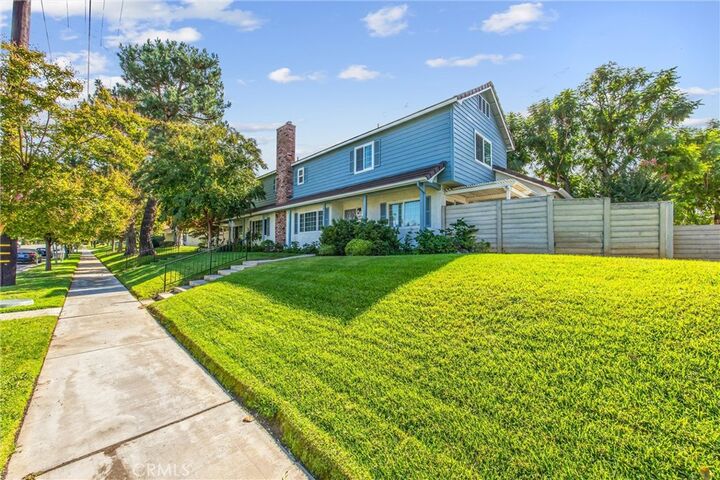 Property Photo:  1562 E Citrus Avenue  CA 92374 