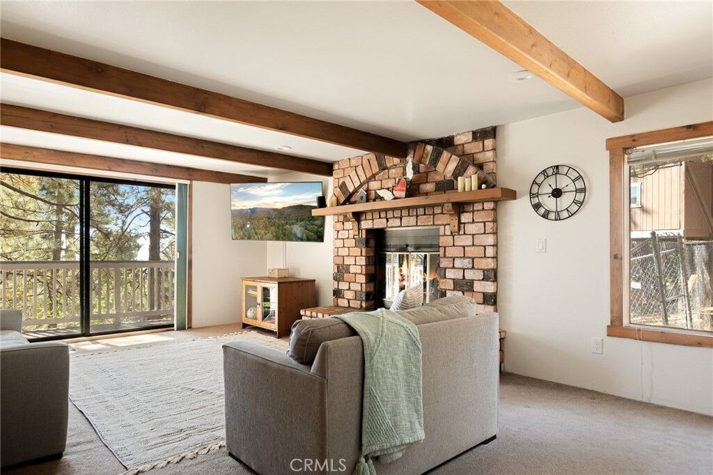 Property Photo: 30951 Glen Oak CA 92382