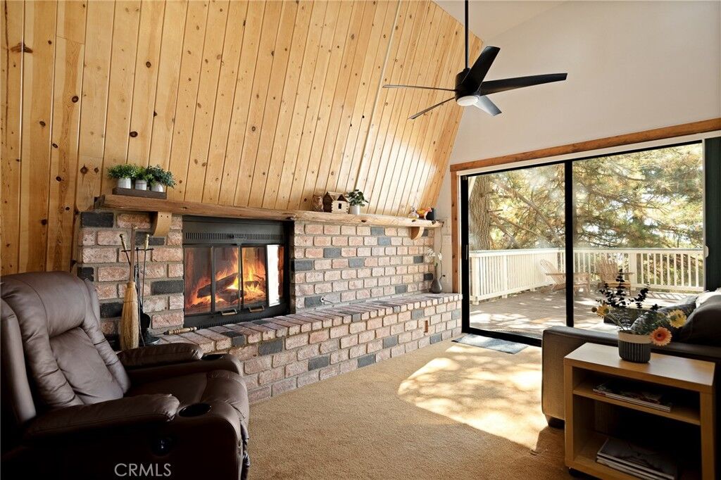 Property Photo:  30951 Glen Oak  CA 92382 