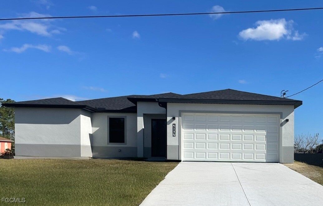 Property Photo:  2907 Colin Avenue S  FL 33976