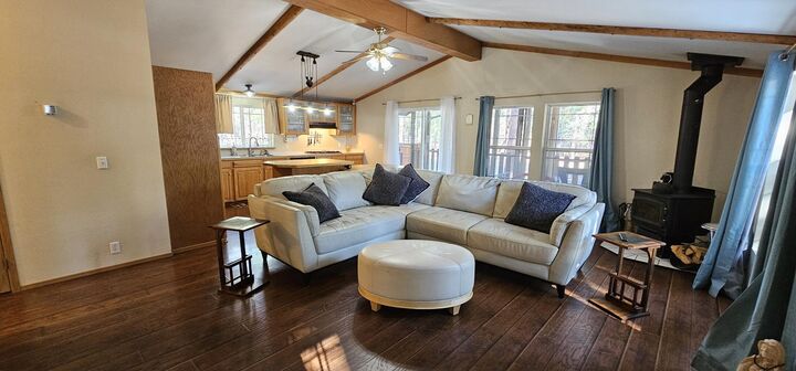 Property Photo: 14973 Ponderosa Loop OR 97739