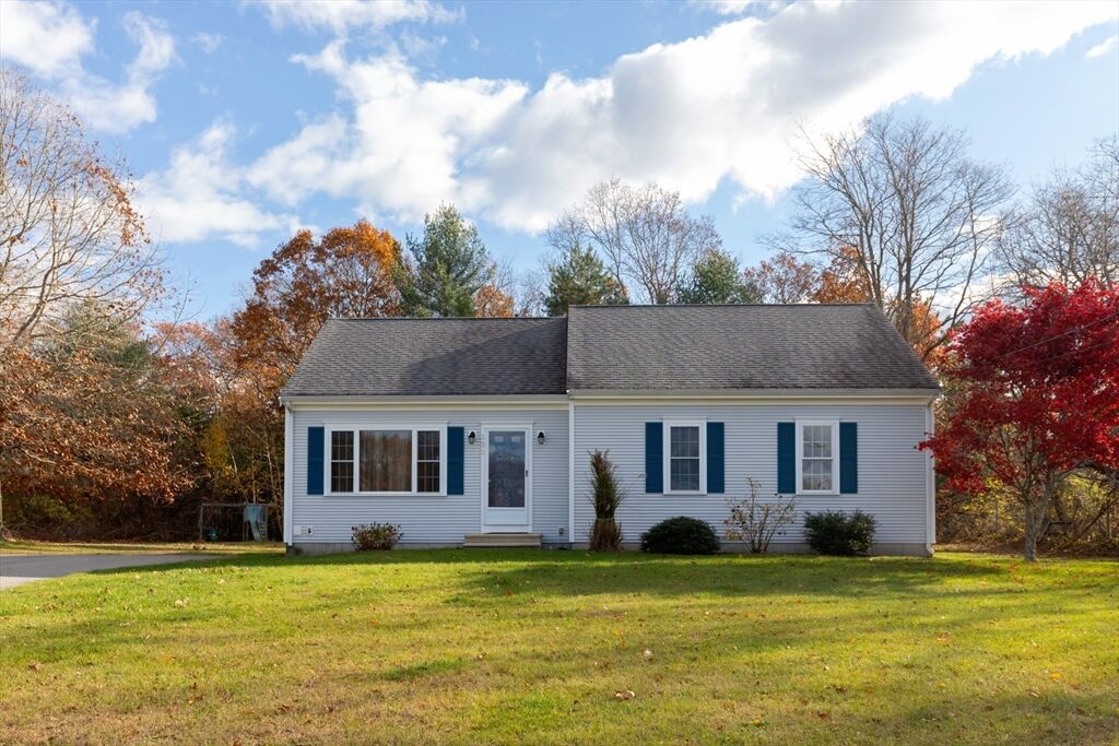 Property Photo: 130-R Billington St MA 02360