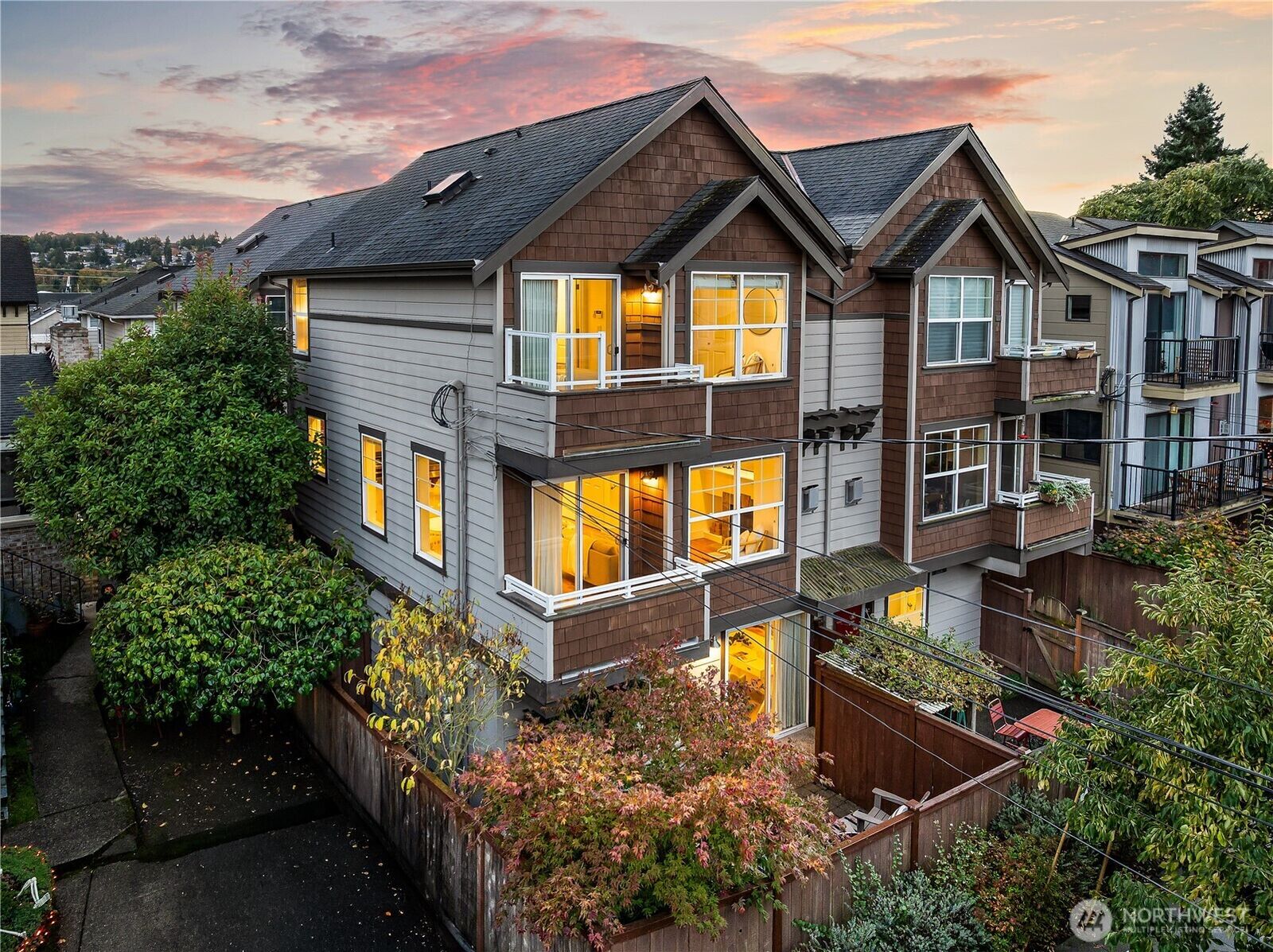 Property Photo:  2625 NW 58th Street A  WA 98107 